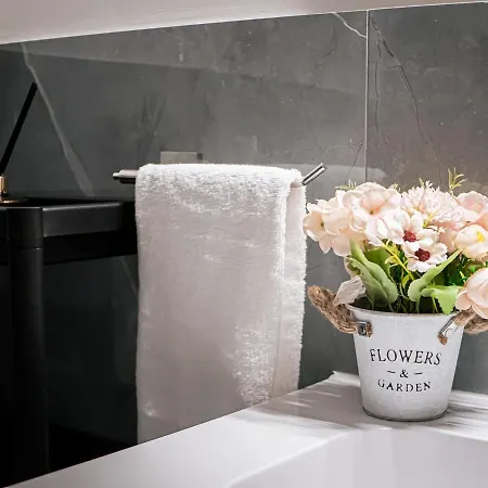 Balcone Sul Centro Storico Ac Wi-fi Parcheggio Apartamento *